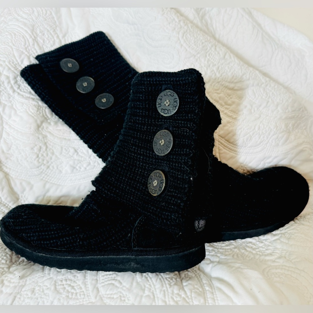 UGG 7 Black Knit Sweater 3 button Lightly used.  Great condition!